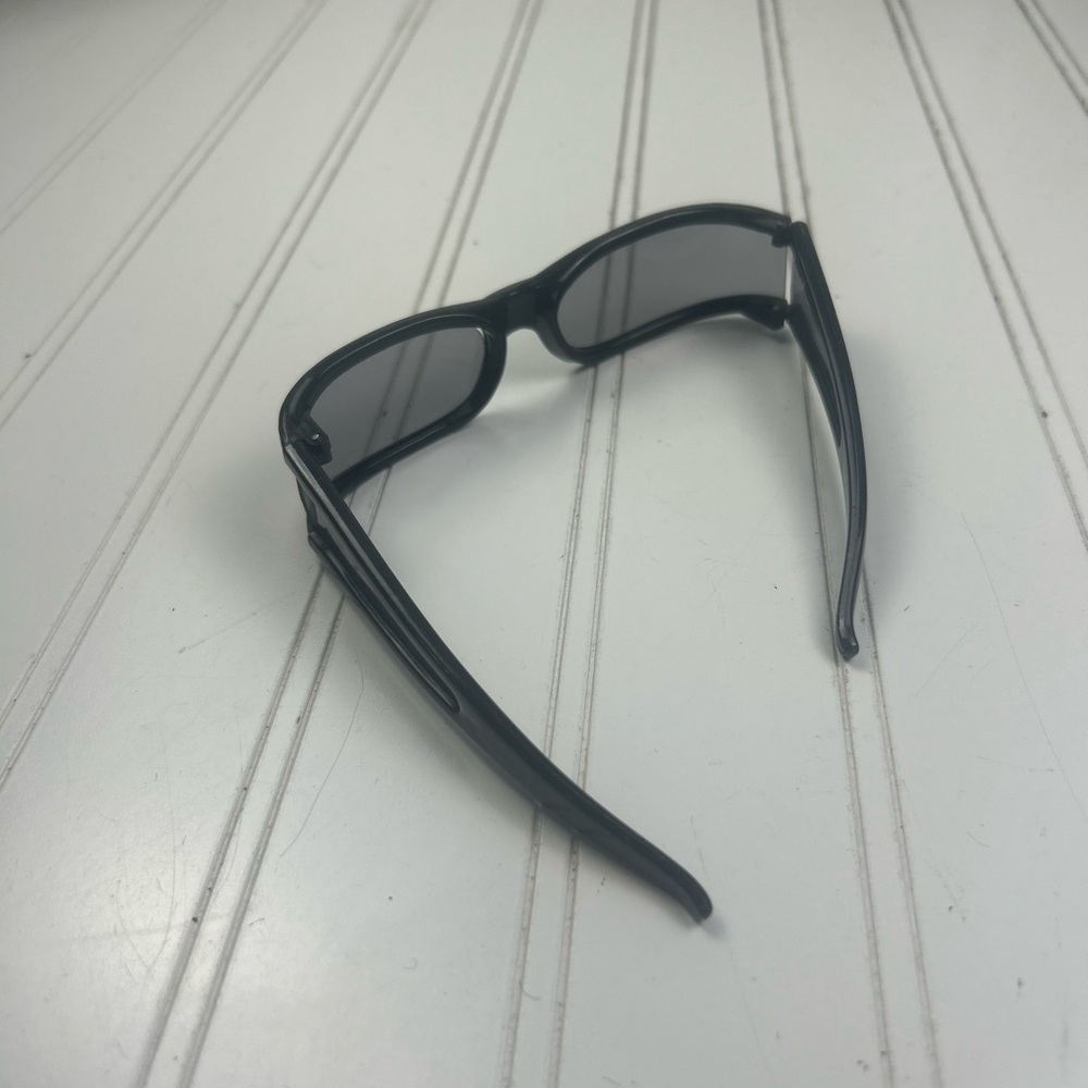 Black Rectangular Slim Frame Sunglasses Unisex Y2… - image 7